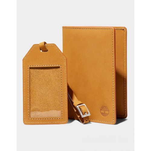 Timberland leather passport cover & travel tag in yellow
